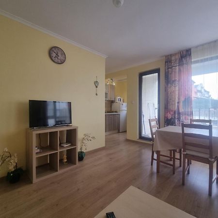 Apartment Natalia 2 Burgas Bagian luar foto