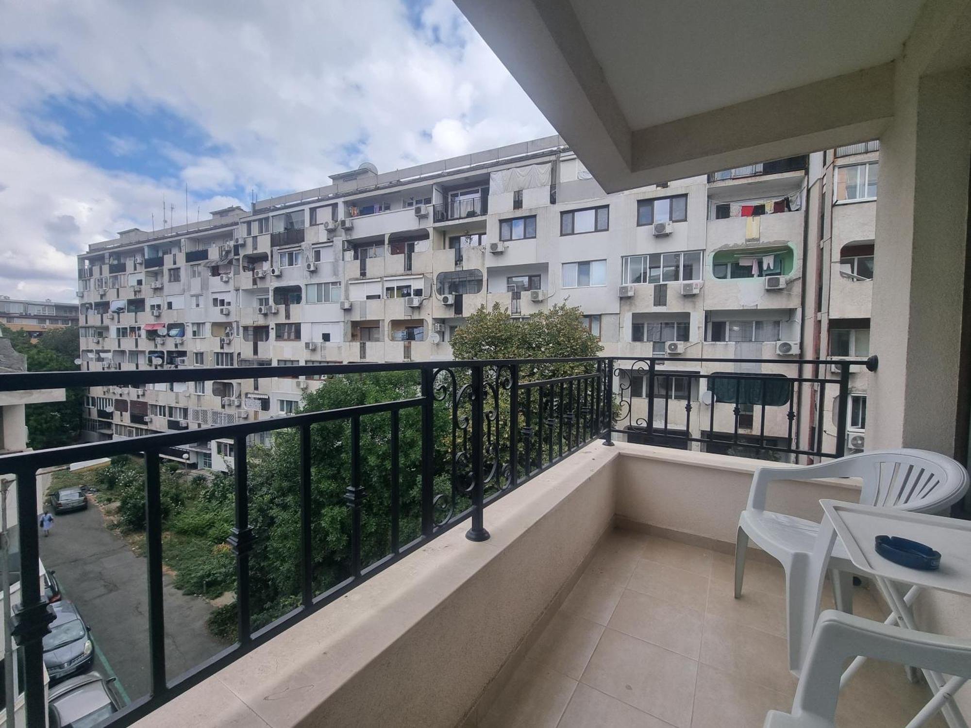 Apartment Natalia 2 Burgas Bagian luar foto